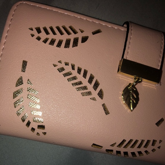 Ladies wallet - Picture 3 of 5